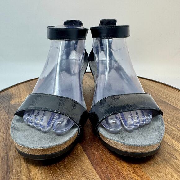 NAOT Pixie Black Leather Wedge Sandal Cork Sz EU 39 US 8.5 Adjust Strappy Ankle - Picture 2 of 11